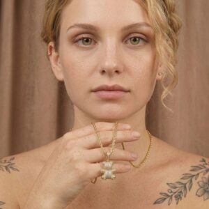 Gargantilha Urso Dourado Banhada a Ouro 18K - Imagem 2