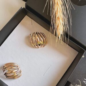 Brinco Garra Dourado / Semijoa / MF Joias - Imagem 3