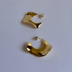 Brinco Irregular Dourado / Semijoa / MF Joias - Imagem 3