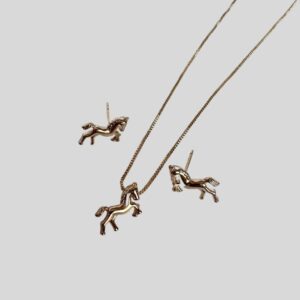 Conjunto Cavalo Dourado / Semijoia / MF Joias - Imagem 1