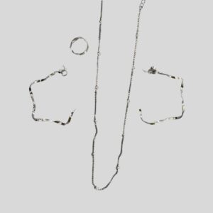 Kit Ckoker Bolinhas + Brinco + Brinco Fake / Banhado a Ródio / Semijoia / MF Joias - Imagem 1