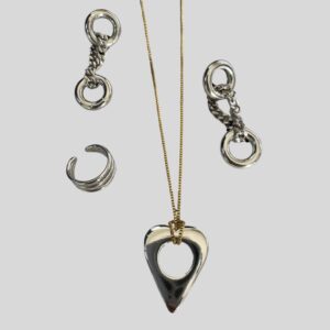 Kit Colar Pingente Coração Duo + Brinco Entrelaçado / Semijoia / MF Joias - Imagem 1